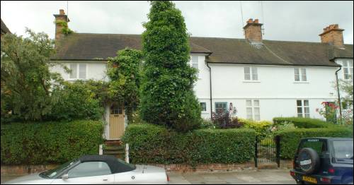 133-137 Willifield Way
